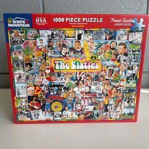 White Mountain The Sixties Puzzle - Red, Blue, Yellow